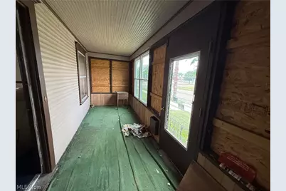 1130 Greenfield Avenue SW, Canton, OH 44706 - Photo 3