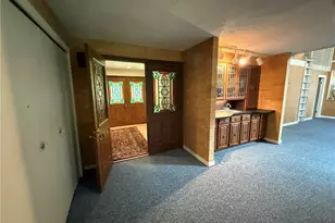 6400 Juniper Dr, Amherst, OH 44001 - Photo 7
