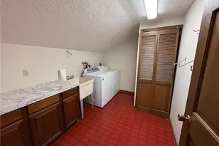 6400 Juniper Dr, Amherst, OH 44001 - Photo 21