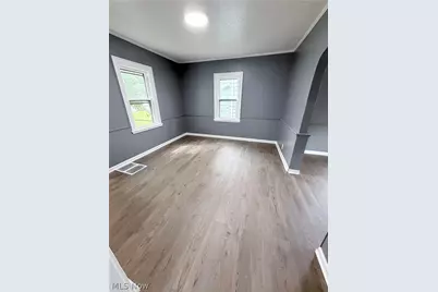 1627 Bryan Avenue SW, Canton, OH 44706 - Photo 9