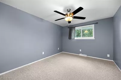 747 Abbe Road N, Elyria, OH 44035 - Photo 27