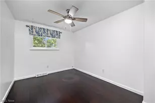 747 Abbe Rd N, Elyria, OH 44035 - Photo 21