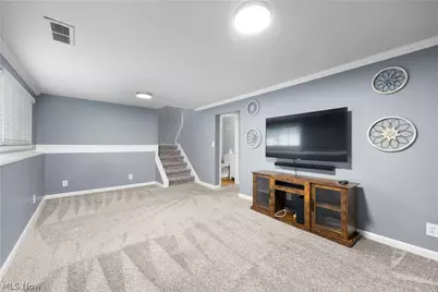 747 Abbe Road N, Elyria, OH 44035 - Photo 11