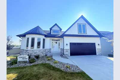 2048 Forest Drive, Eastlake, OH 44095 - Photo 3