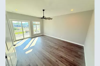 2048 Forest Drive, Eastlake, OH 44095 - Photo 27