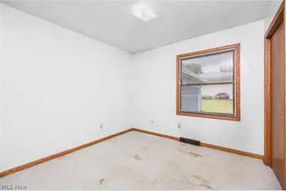 364 Garner Drive, Mogadore, OH 44260 - Photo 17