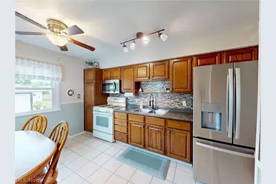 1833 Ridgewick Drive, Wickliffe, OH 44092 - Photo 5
