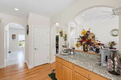 2211 Meadowsweet Lane, Streetsboro, OH 44241 - Photo 15