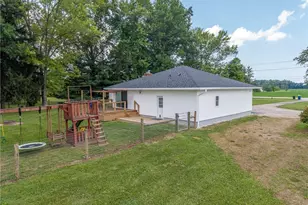 39591 State Route 303, LaGrange, OH 44050 - Photo 31