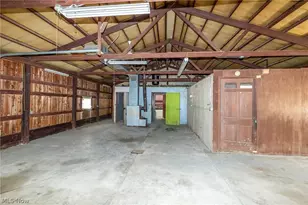 39591 State Route 303, LaGrange, OH 44050 - Photo 37