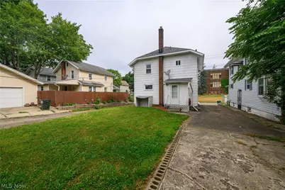 45 Pearl Avenue SE, Massillon, OH 44646 - Photo 3