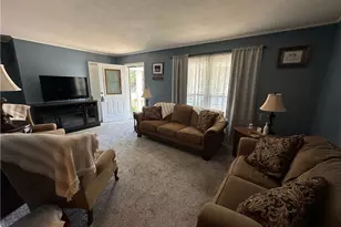609 Lewis St, Caldwell, OH 43724 - Photo 5