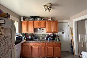 2219 Chesterland Ave, Oakwood, OH 44107 - Photo 9