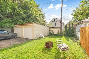 2219 Chesterland Ave, Oakwood, OH 44107 - Photo 5