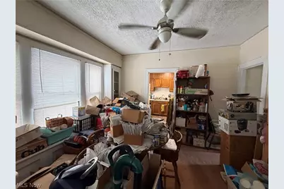 2219 Chesterland Avenue, Oakwood, OH 44107 - Photo 15