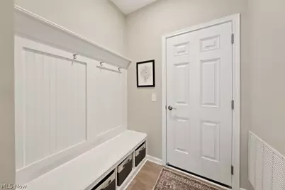 690 Harbour Town Court, Avon Lake, OH 44012 - Photo 23
