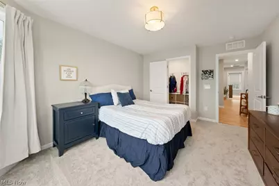690 Harbour Town Court, Avon Lake, OH 44012 - Photo 33