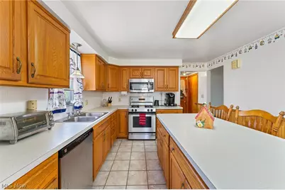 6617 Katahdin Drive, Poland, OH 44514 - Photo 9
