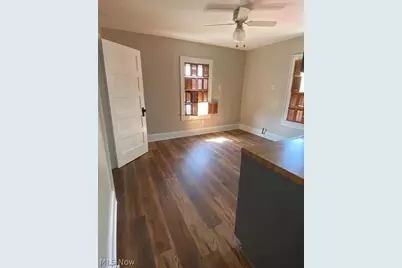 1020 Gaston Avenue, Cambridge, OH 43725 - Photo 13