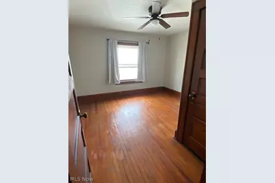 1020 Gaston Avenue, Cambridge, OH 43725 - Photo 9