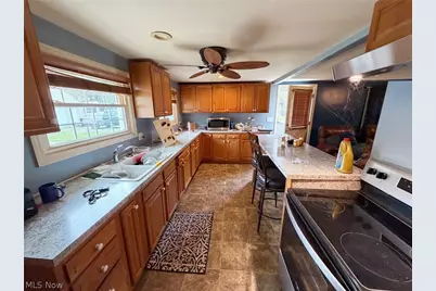 1988 Greensburg Road, North Canton, OH 44720 - Photo 7