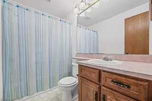 2642 Blake Rd, Wadsworth, OH 44281 - Photo 21