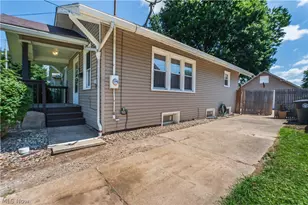 605 Essex St, Akron, OH 44306 - Photo 7