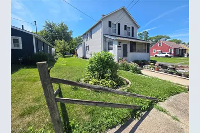 1524 New Mexico Avenue, Lorain, OH 44052 - Photo 1