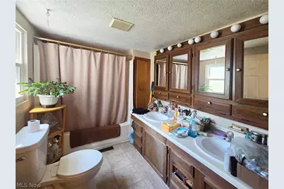 1524 New Mexico Avenue, Lorain, OH 44052 - Photo 17
