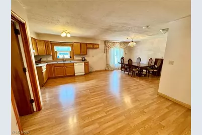 2838 Forest Lane, Willoughby Hills, OH 44094 - Photo 3