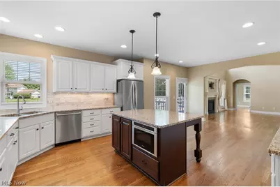 3901 Creekside Drive, Uniontown, OH 44685 - Photo 11