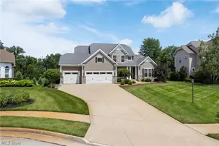 3901 Creekside Dr, Uniontown, OH 44685 - Photo 1