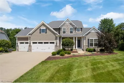 3901 Creekside Drive, Uniontown, OH 44685 - Photo 3
