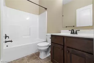 3901 Creekside Dr, Uniontown, OH 44685 - Photo 21