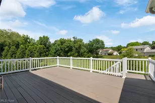 3901 Creekside Dr, Uniontown, OH 44685 - Photo 37