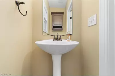 3901 Creekside Drive, Uniontown, OH 44685 - Photo 23