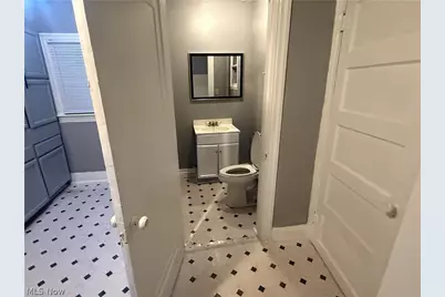 1500 Sweitzer Avenue, Akron, OH 44301 - Photo 7