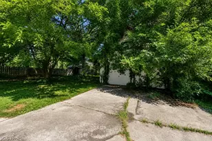 15811 Arcade Ave, Loveland, OH 44110 - Photo 19
