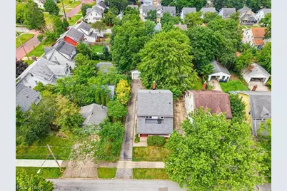 1298 Neptune Avenue, Akron, OH 44301 - Photo 35