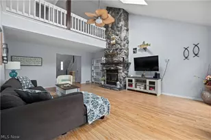 875 Hampton Cir, Aurora, OH 44202 - Photo 7