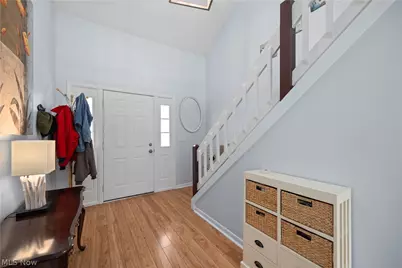 875 Hampton Circle #3, Aurora, OH 44202 - Photo 3