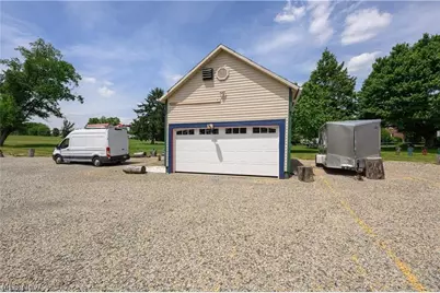 372 Park Avenue SW, Bolivar, OH 44612 - Photo 5