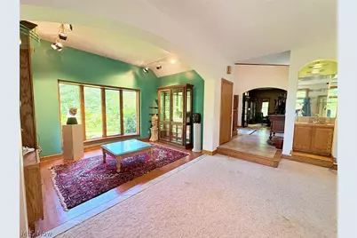 15818 Darrow Road, Vermilion, OH 44089 - Photo 13
