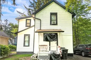 386 E Voris St, Akron, OH 44311 - Photo 5