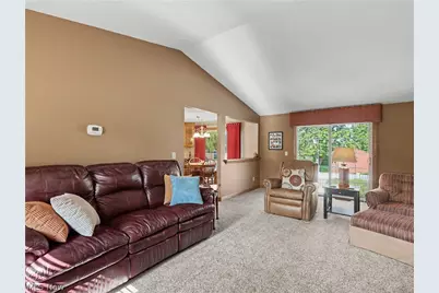 12203 Shoshone Avenue NW, Uniontown, OH 44685 - Photo 3