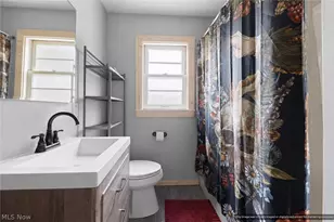 121 E Ralston Ave, Akron, OH 44301 - Photo 25