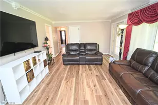 4048 Dover Rd, Youngstown, OH 44511 - Photo 5