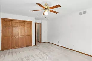 1726 Orchard Dr, Akron, OH 44333 - Photo 19