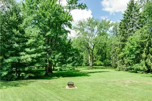 1726 Orchard Dr, Akron, OH 44333 - Photo 7