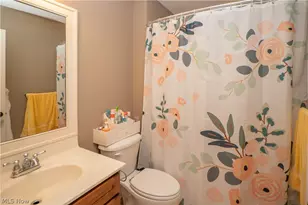8598 Regency Dr NW, Massillon, OH 44646 - Photo 37